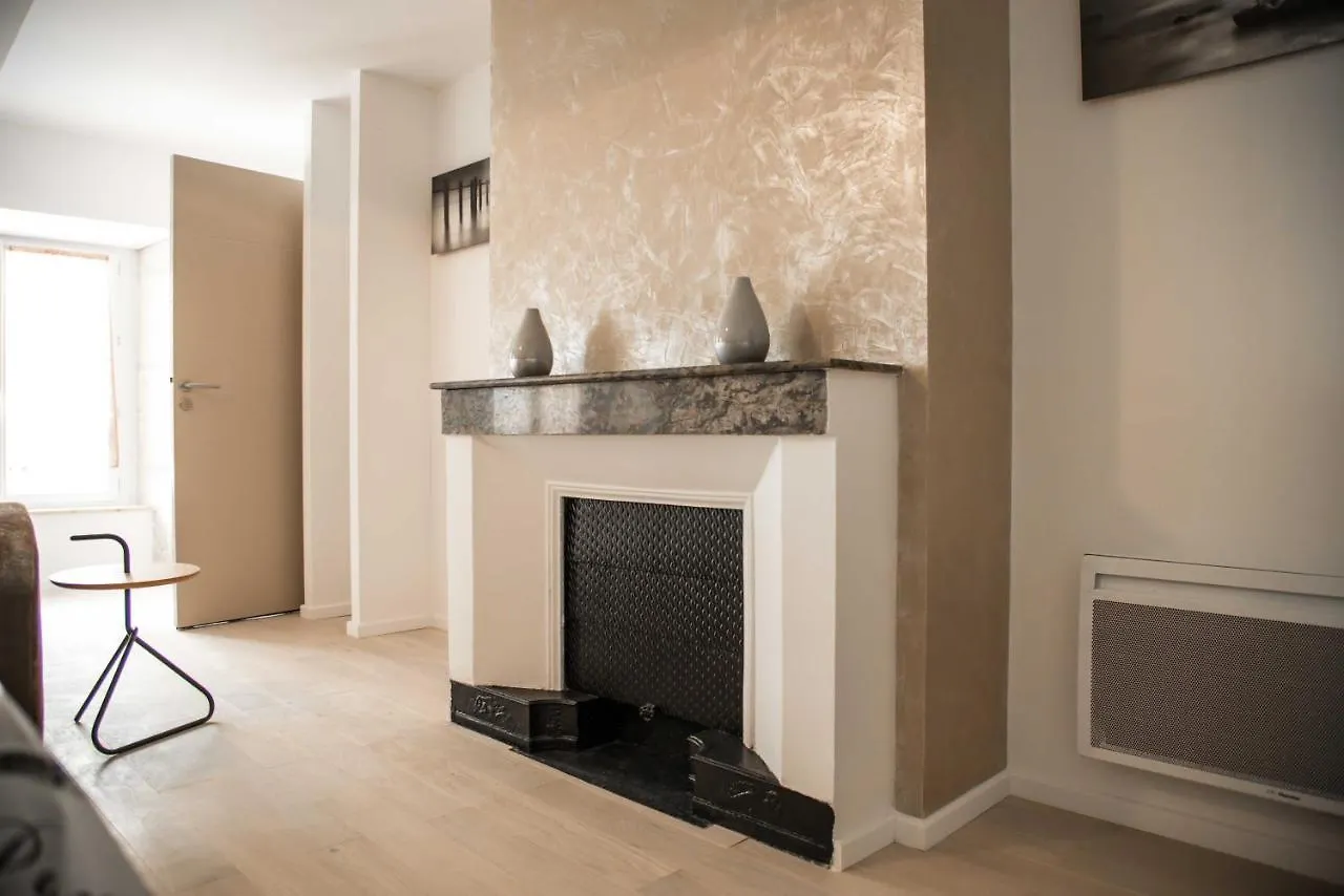 Apartment Chateau Emile Loubet - Appartement Marechal Lyautey La Begude-de-Mazenc France